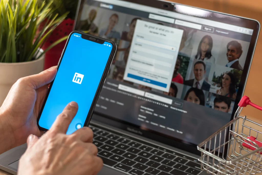 Read more about the article LinkedIn AI-Powered People Search Debuts: Smarter Way to Find the Right Connections