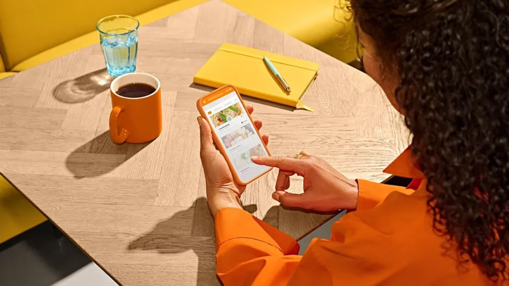 Read more about the article Just Eat AI Voice Assistant Launched to Answer the Ultimate Question: What’s for Dinner?