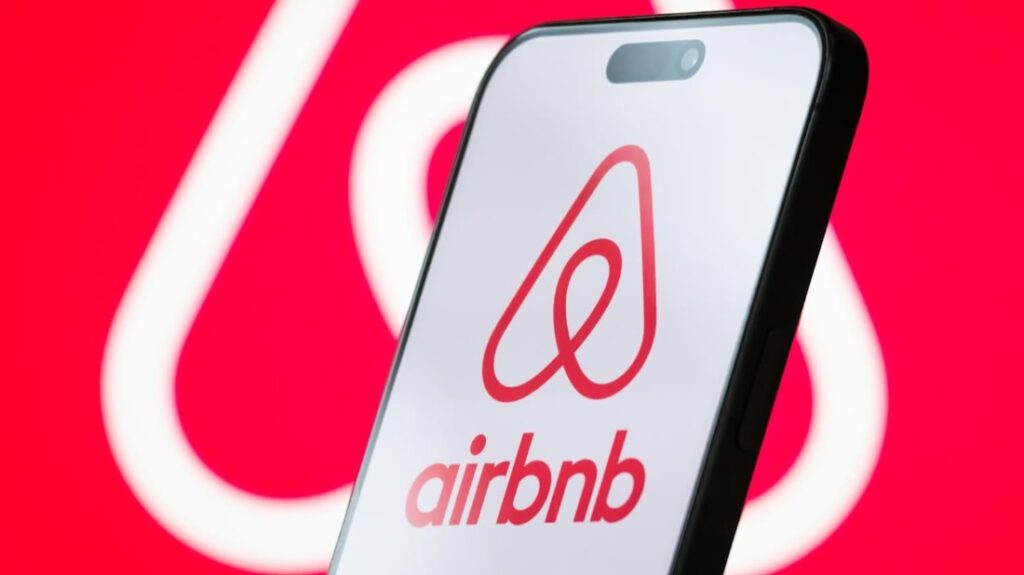 Read more about the article Airbnb AI Features to Transform Search, Trip Planning, and Customer Support