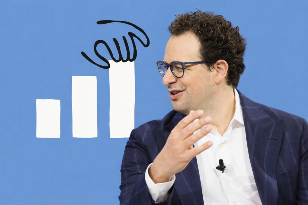 Read more about the article Anthropic Series G Funding Hits $30B, Valuation Soars to $380B in AI Arms Race