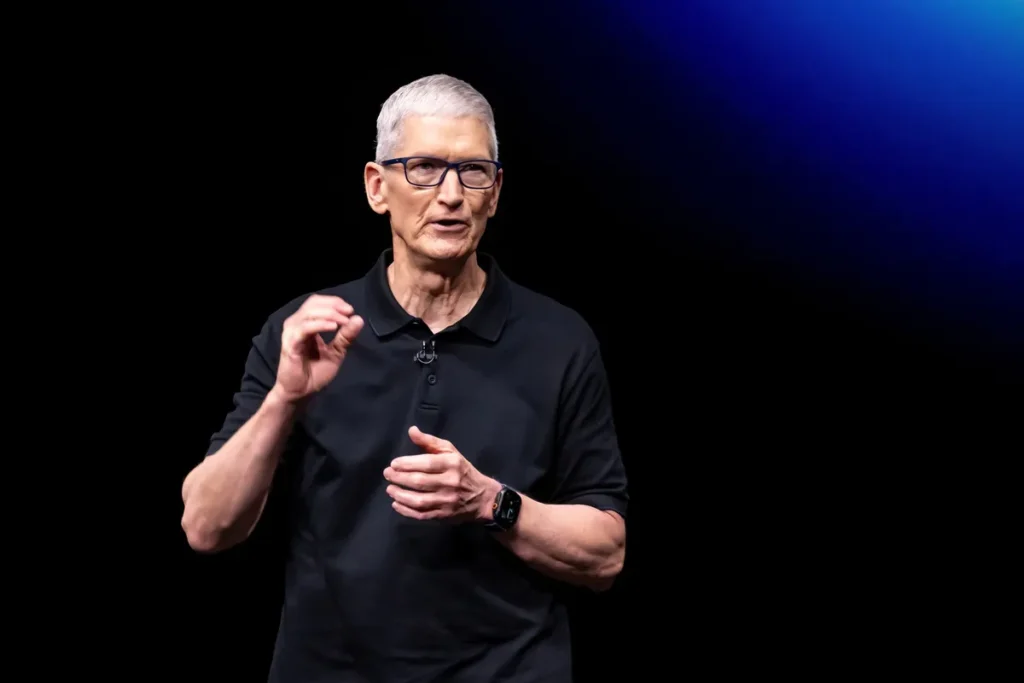 Read more about the article Apple Visual Intelligence Push Signals New Era of AI Wearables, Says Tim Cook