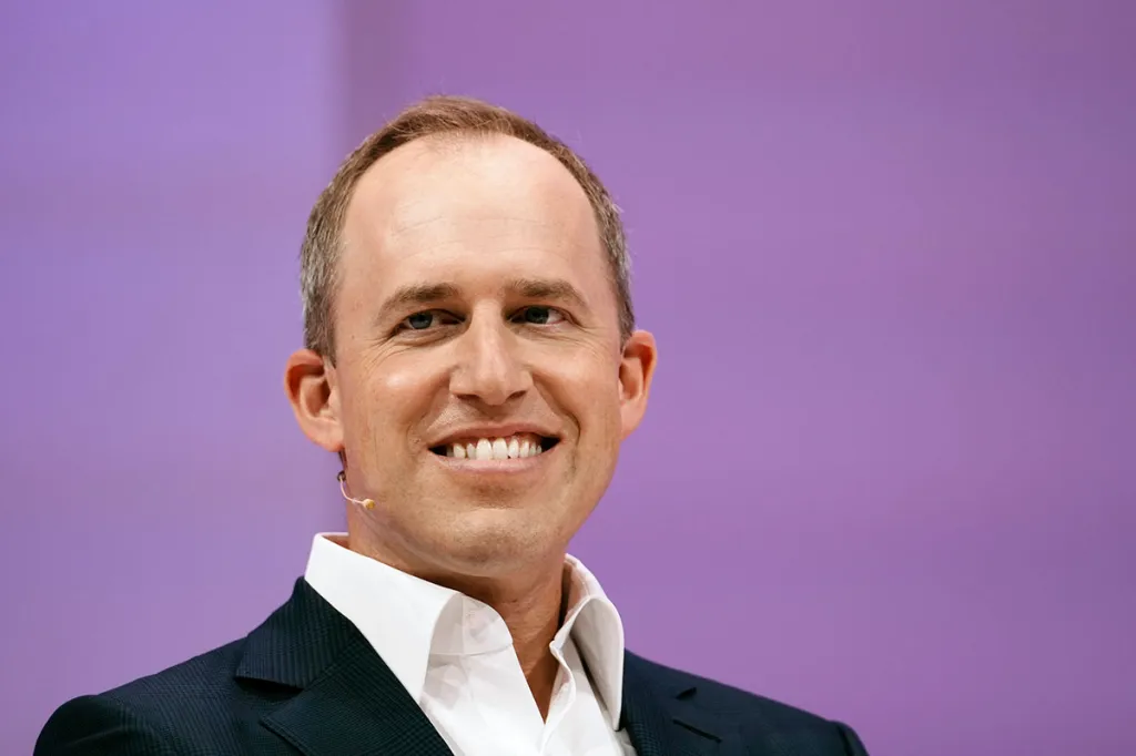 Read more about the article Sierra Acquires Fragment as Bret Taylor Expands Enterprise AI Push