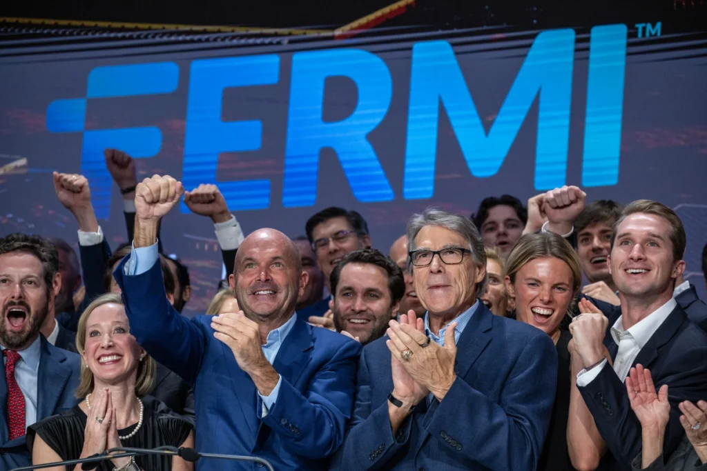 Read more about the article Fermi CEO & CFO Departure Sends Shares Tumbling as AI Nuclear Startup Unveils Fermi 2.0