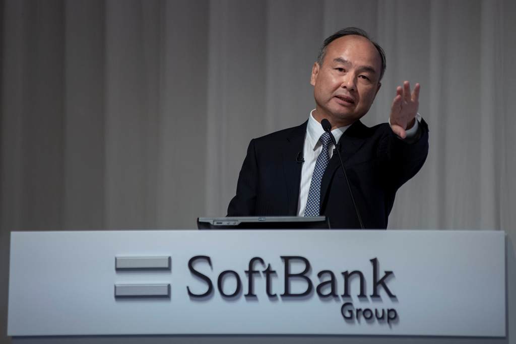 Read more about the article SoftBank Roze AI IPO Plans Target $100B Valuation with Robot-Built Data Centers