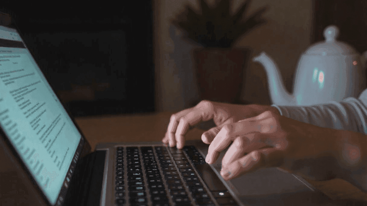blog writer edited