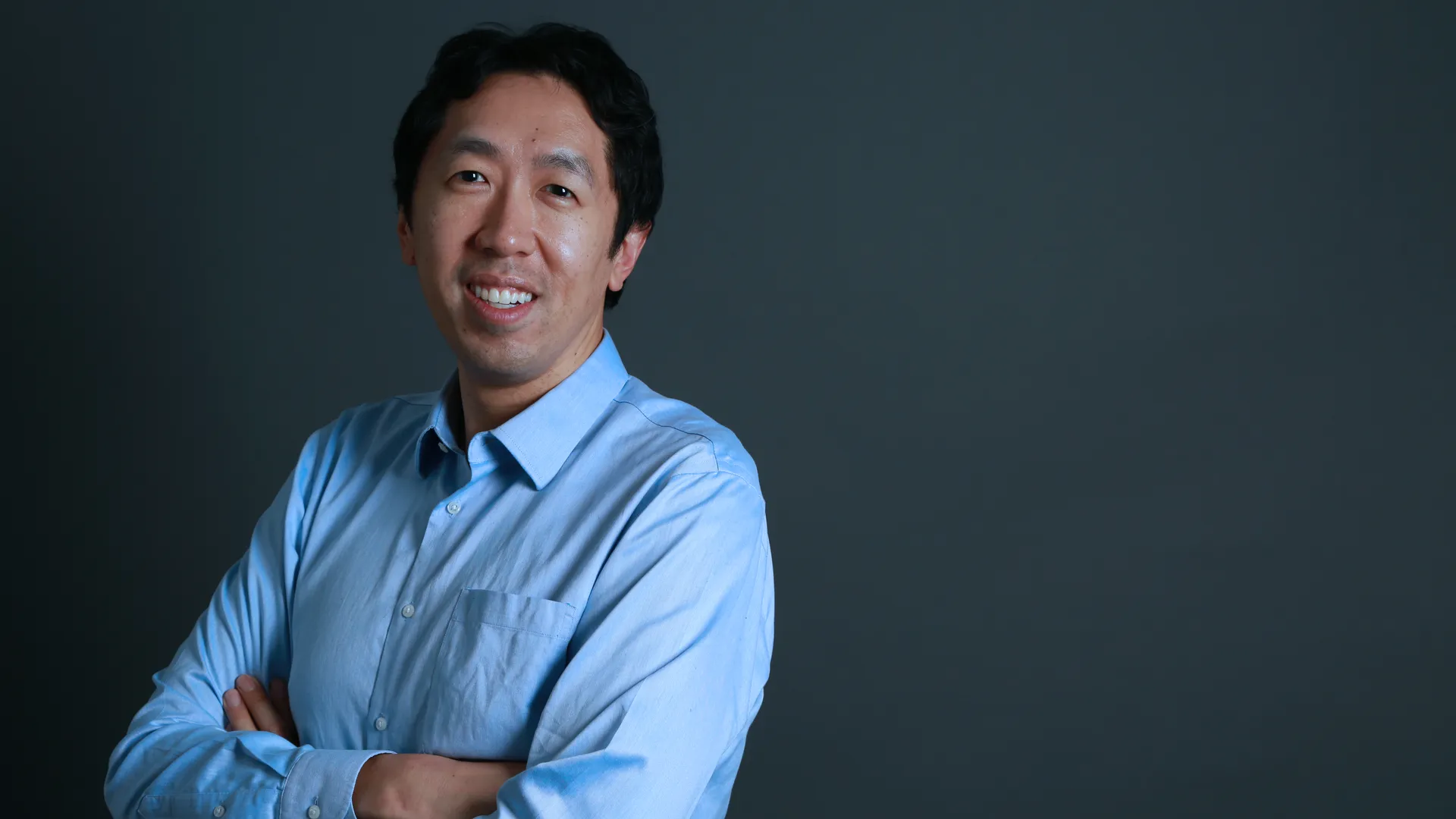 You are currently viewing Andrew Ng