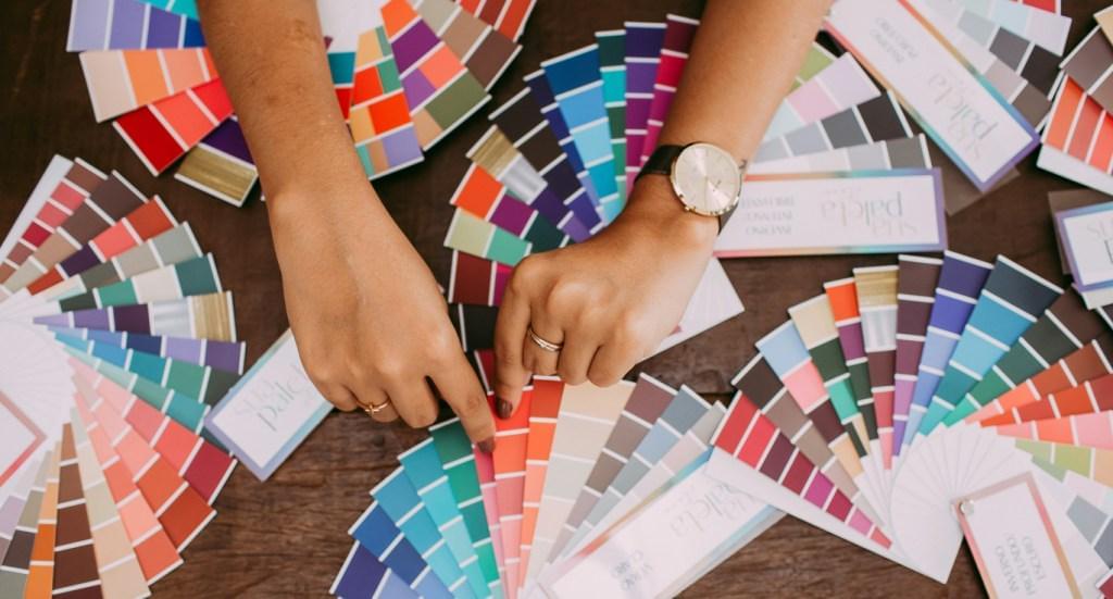 Revolutionizing Design: How an AI Color Palette Generator Creates Perfect Color Schemes 2 Color Schemes