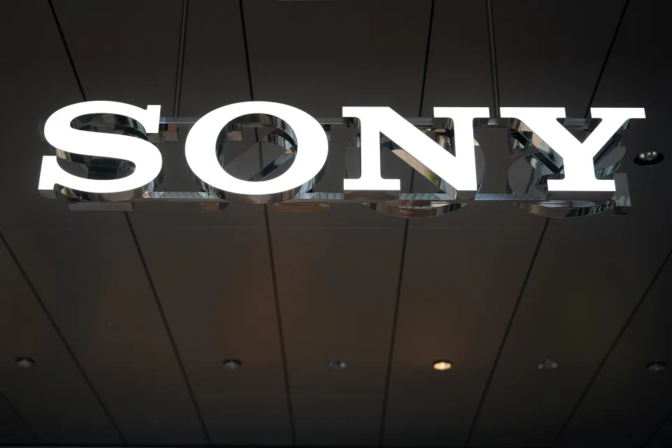Read more about the article Sony’s AI-Powered PlayStation Characters: Leaked Video Shows Aloy Responding to Players