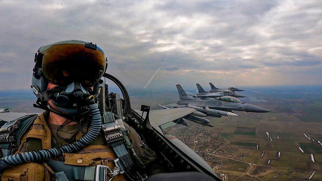 Read more about the article U.S. Air Force Integrates AI into F-16s with VENOM-AFT Program