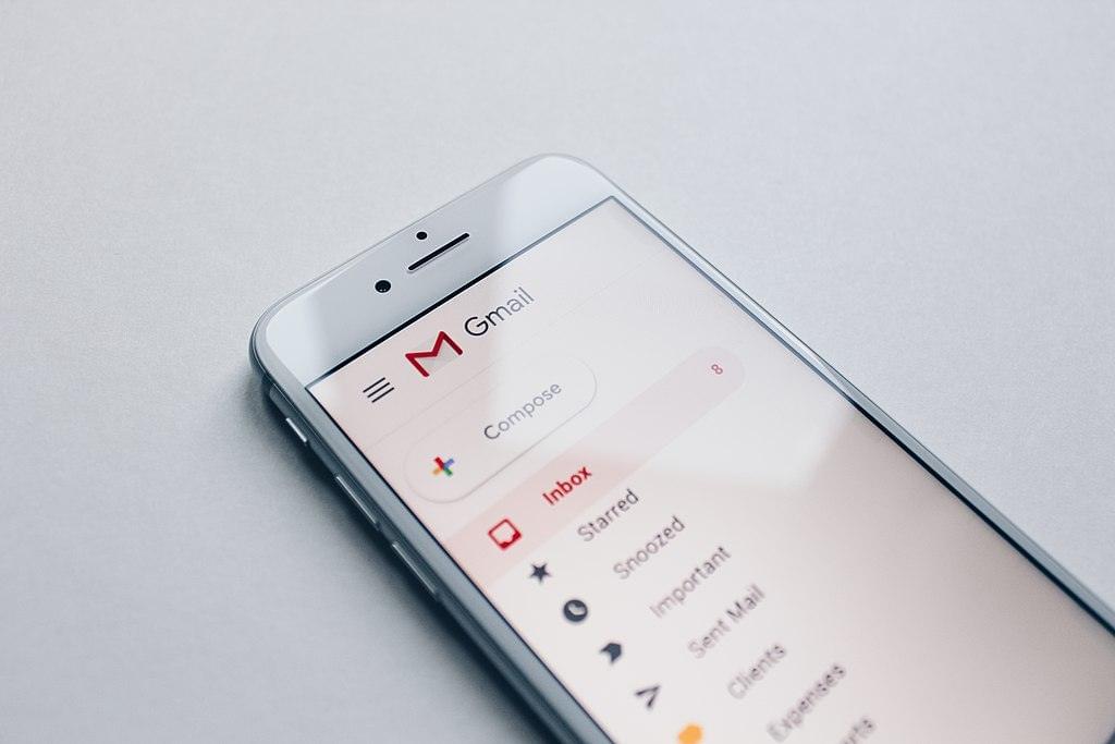Read more about the article Gmail Mobile Updates Roll Out: New Design, Gemini AI Image Generator, and More for Android and iOS Users