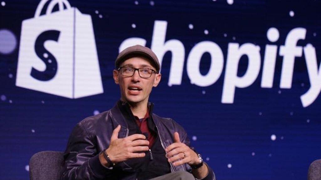 Read more about the article Shopify CEO Declares Bold AI-First Hiring Rule: “Prove AI Can’t Do It” Before Adding Headcount