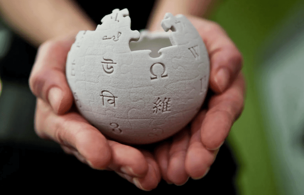 Read more about the article AI Crawlers Surge Wikimedia Commons Bandwidth by 50%