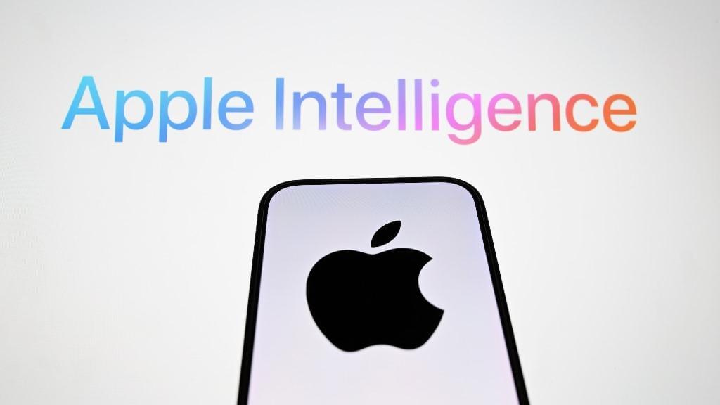 Read more about the article Apple Fixes ‘Apple Intelligence Bug’ on iPhone 17 Series