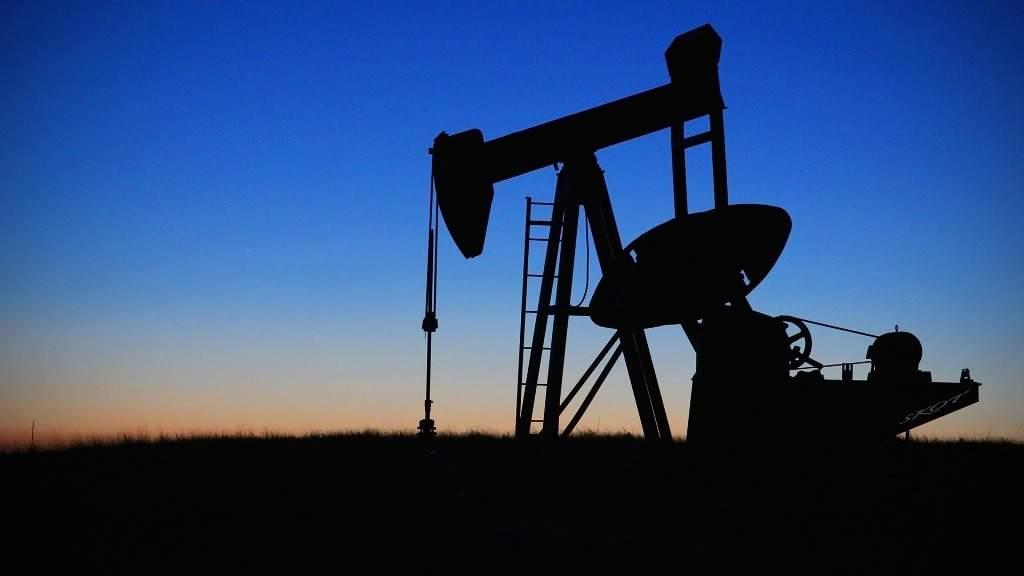 Read more about the article AI Data Centers and Fracked Gas: The Hidden Cost Powering Silicon Valley’s AI Boom