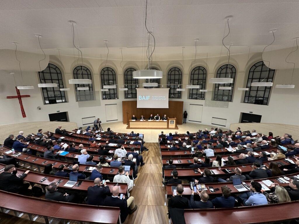 Read more about the article Pope Leo XIV AI Evangelization: Vatican Calls on Technologists to Spread the Gospel with Artificial Intelligence